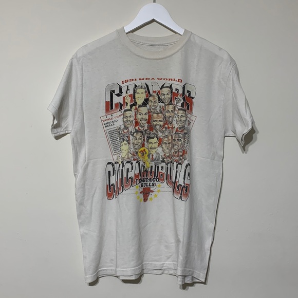 Vintage Chicago Bulls 1991 Championship T-Shirt - Picture 2 of 4